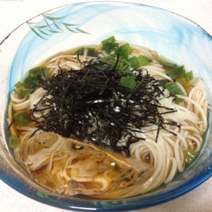 超シンプルぶっかけ素麺（温でも冷でも）